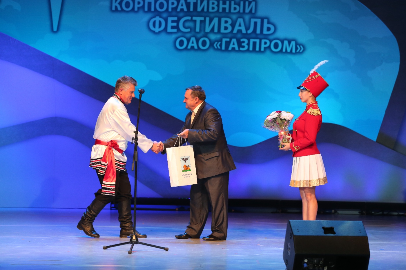 Владимир Варчев (справа) и Александр Рязанцев (ООО «Газпром трансгаз Волгоград»), «Самый взрослый участник»