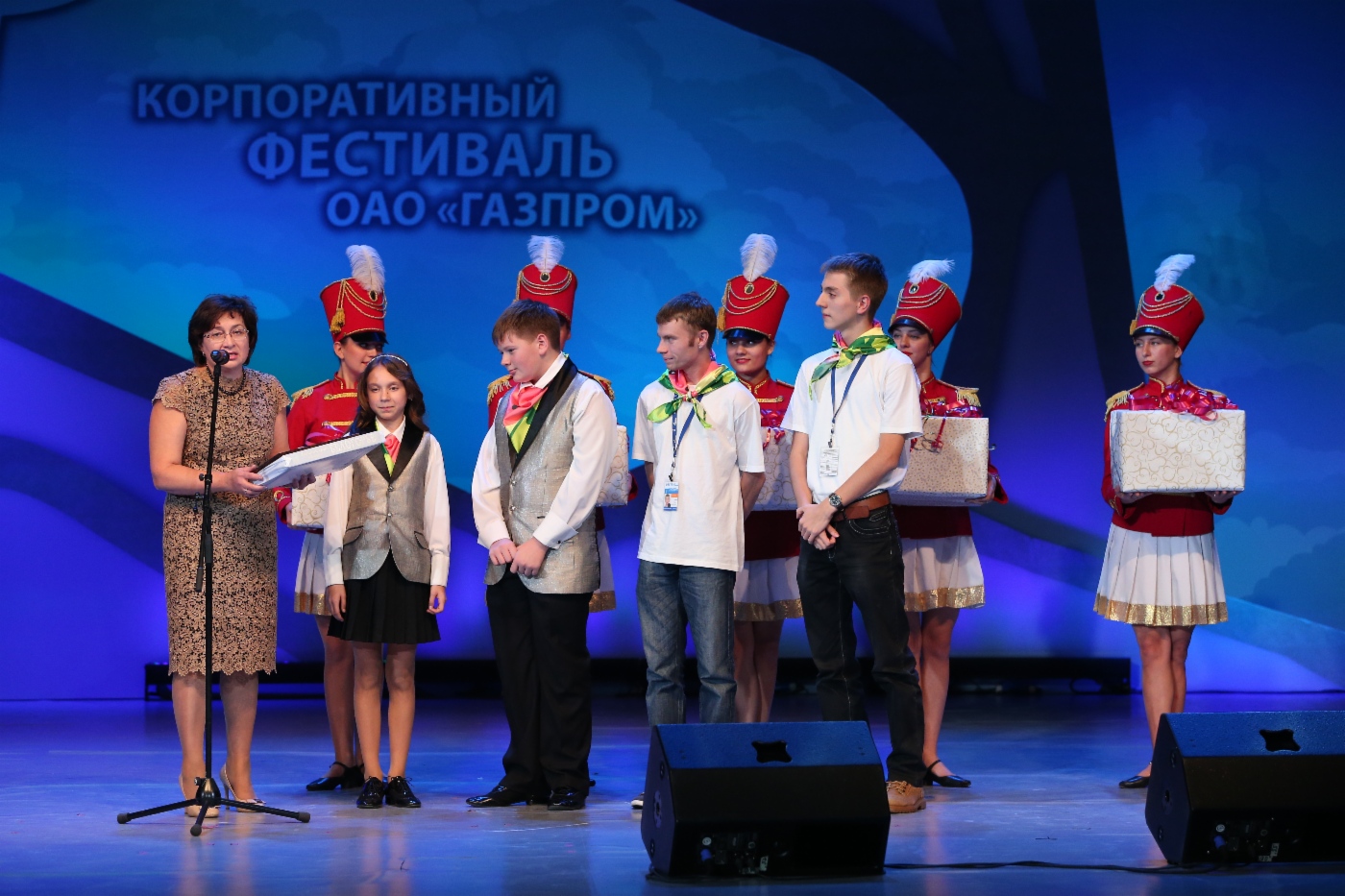 Директор Белгородской государственной филармонии Светлана Боруха и Духовой оркестр «Дебют» (ООО «Газпром добыча Астрахань»), специальный приз Белгородской государственный филармонии