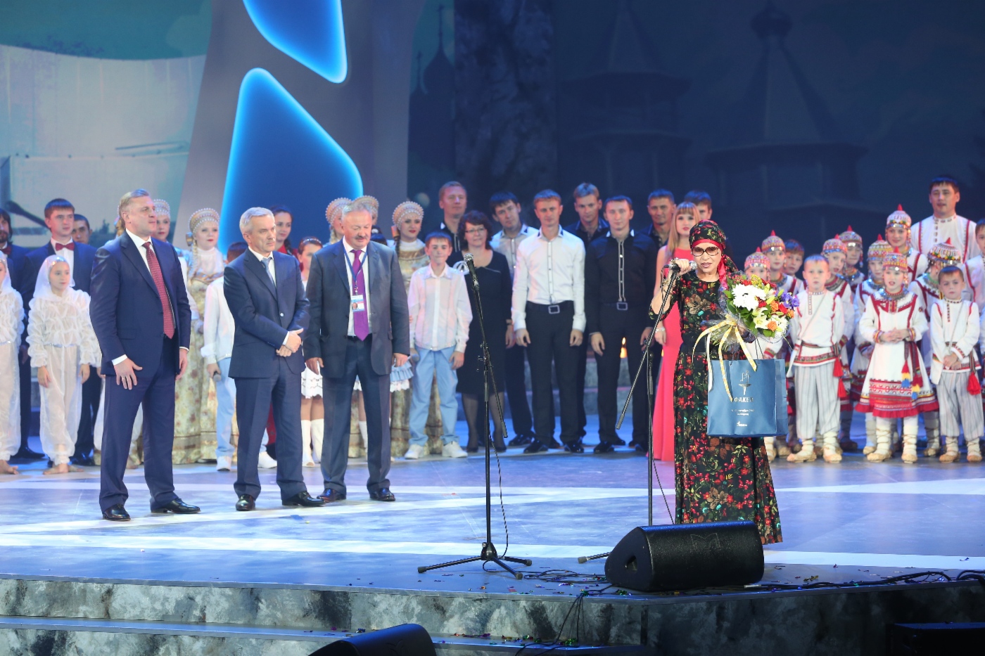Александра Пермякова на церемонии закрытия фестиваля