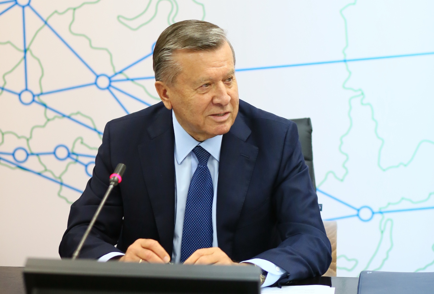Виктор Зубков провел совещание по вопросам развития отечественного рынка газомоторного топлива