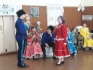 Сцена из спектакля «Казачье действо», показанного фольклорным театром «Казачий двор» основной общеобразовательной школы с. Татищево Переволоцкого района