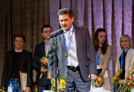 Вадим Морозов (ТК «Спорт-Благовещенск»), победитель в номинации «Лучший телевизионный репортаж/фильм/сюжет» (региональные СМИ) Вадим Морозов (ТК «Спорт-Благовещенск»), победитель в номинации «Лучший телевизионный репортаж/фильм/сюжет» (региональные СМИ)