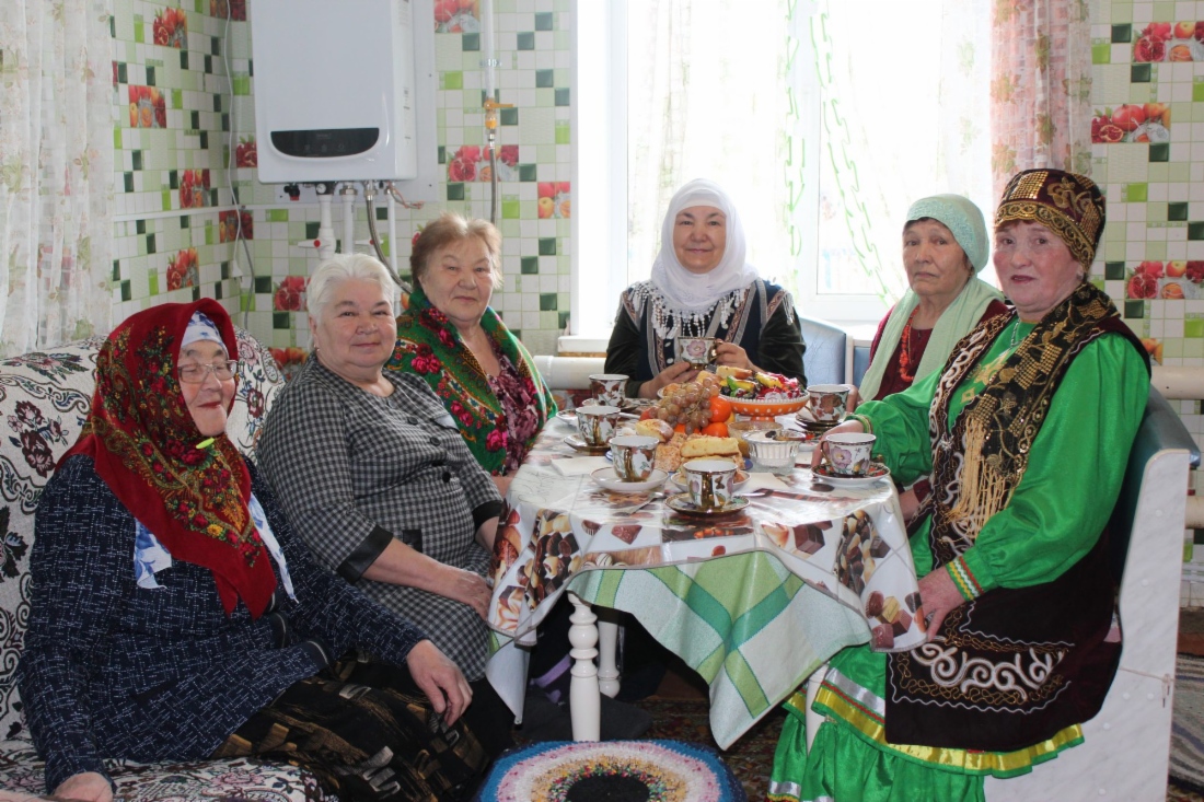 Жительницы поселка Маяк