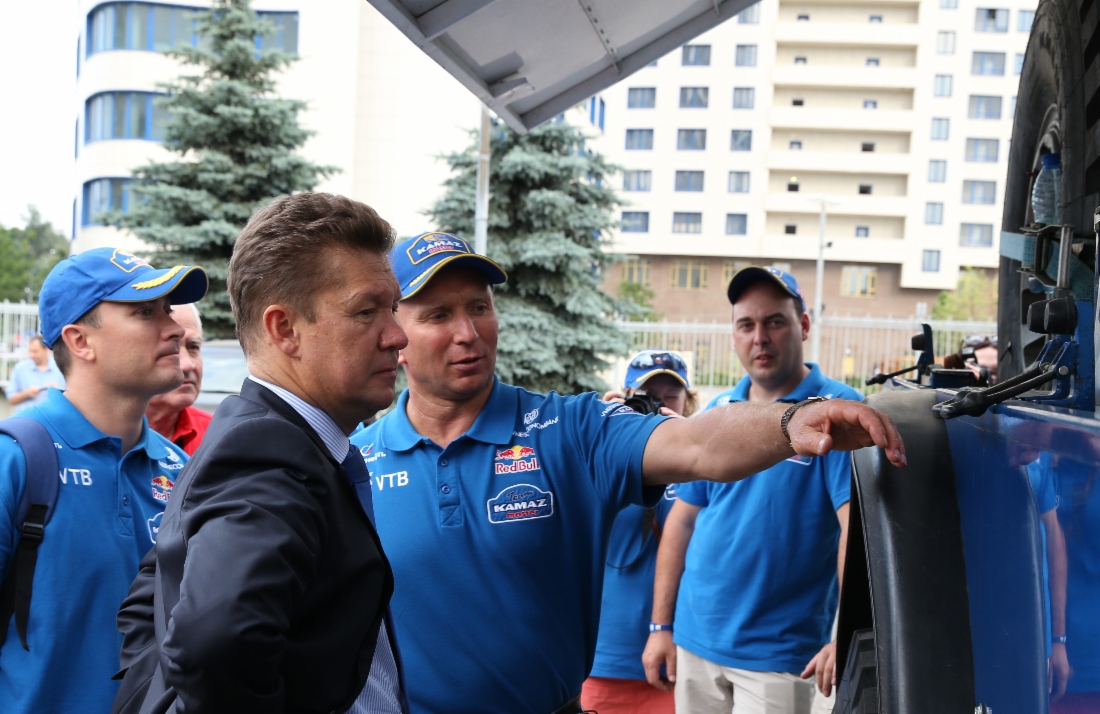 Алексей Миллер: Газ может использоваться не только в обычных автомобилях, но и в раллийных грузовиках