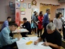 Каждый сотрудник перед сдачей крови заполняет документы и проходит экспресс-обследование