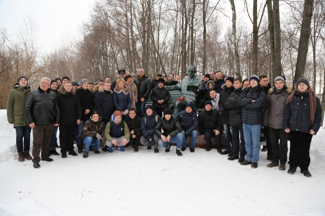 Оркестранты Центрального военного оркестра Министерства обороны РФ посетили Дом-музей П. И. Чайковского перед концертом