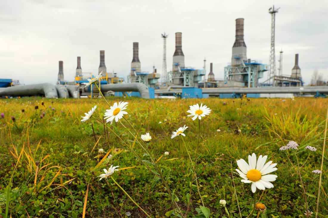 Газоперекачивающие агрегаты на Комсомольском газовом промысле.