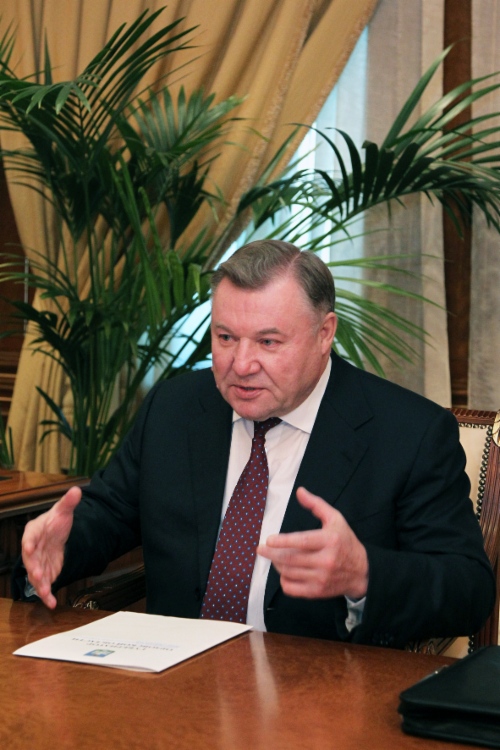 Губернатор Орловской области Александр Козлов во время рабочей встречи с Алексеем Миллером